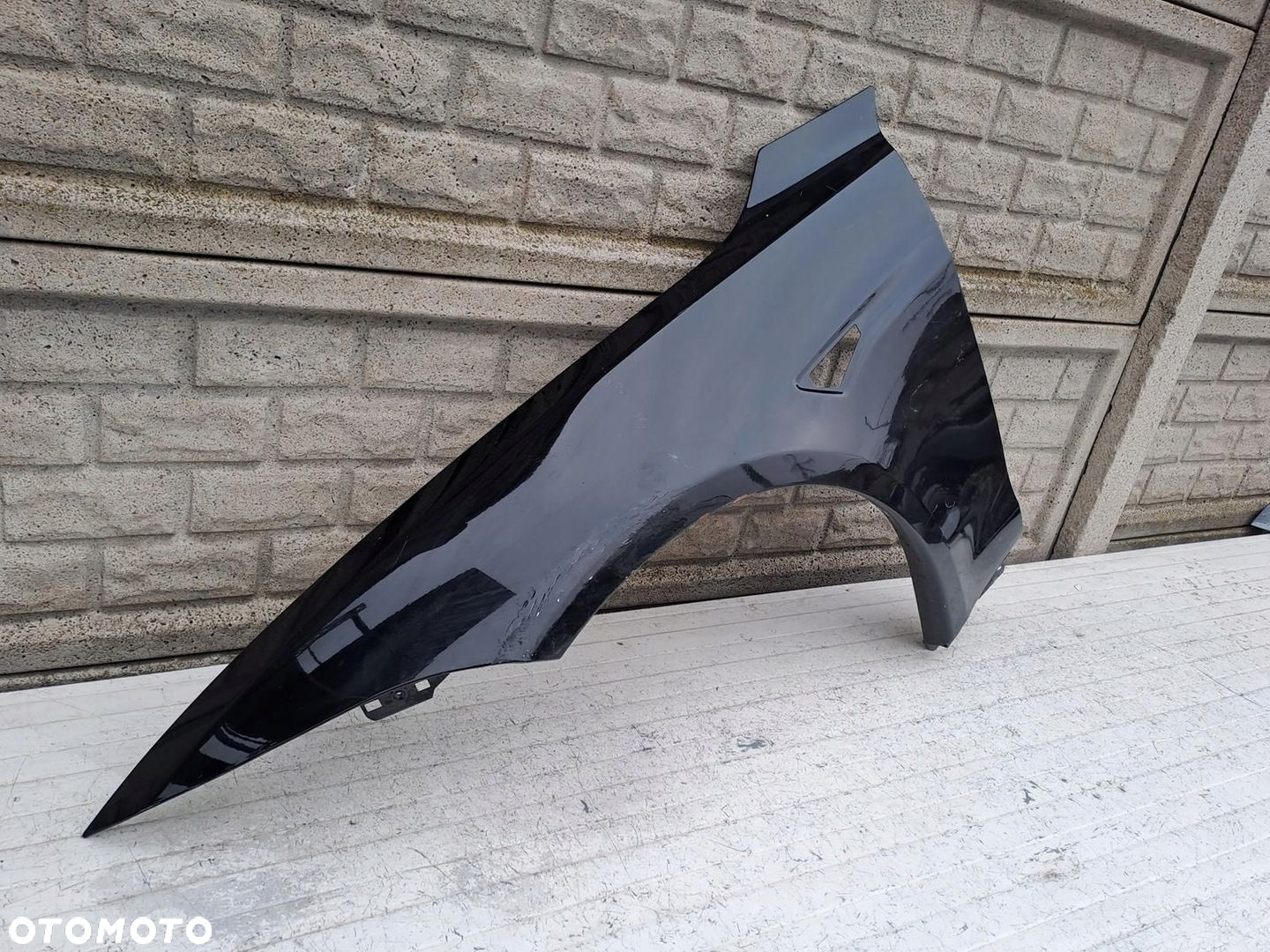 TESLA MODEL S PLAID BŁOTNIK LEWY PRZEDNI - 2