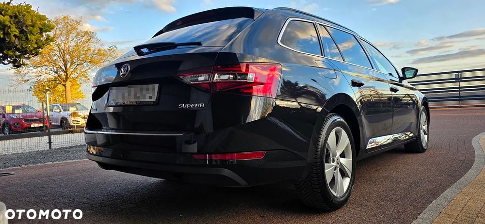 Skoda Superb 1.6 TDI Ambition - 6