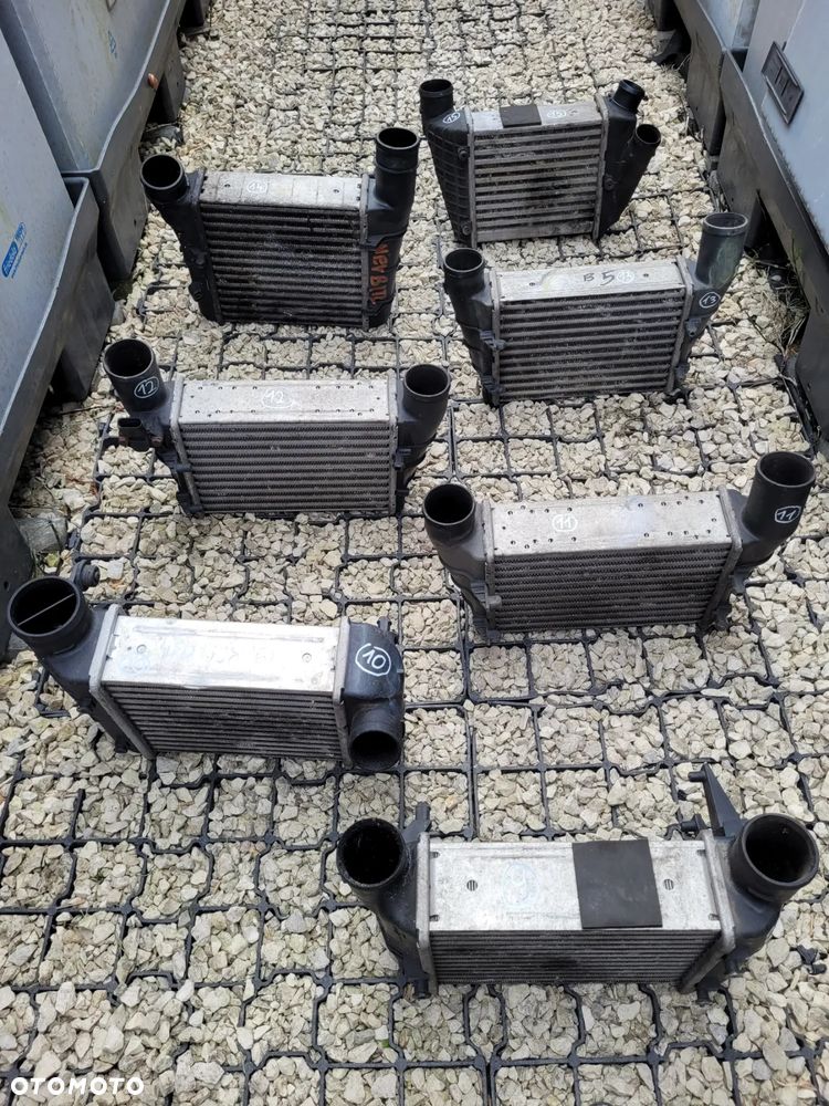 INTERCOOLER CHŁODNICA POWIETRZA AUDI A4 B7 2.0 TDI - 9