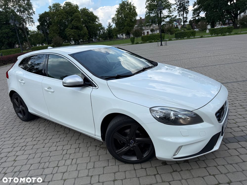 Volvo V40 D2 R-Design Summum - 3