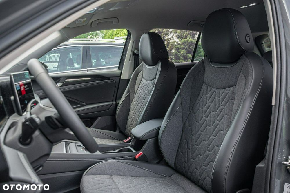 Volkswagen Tiguan - 12