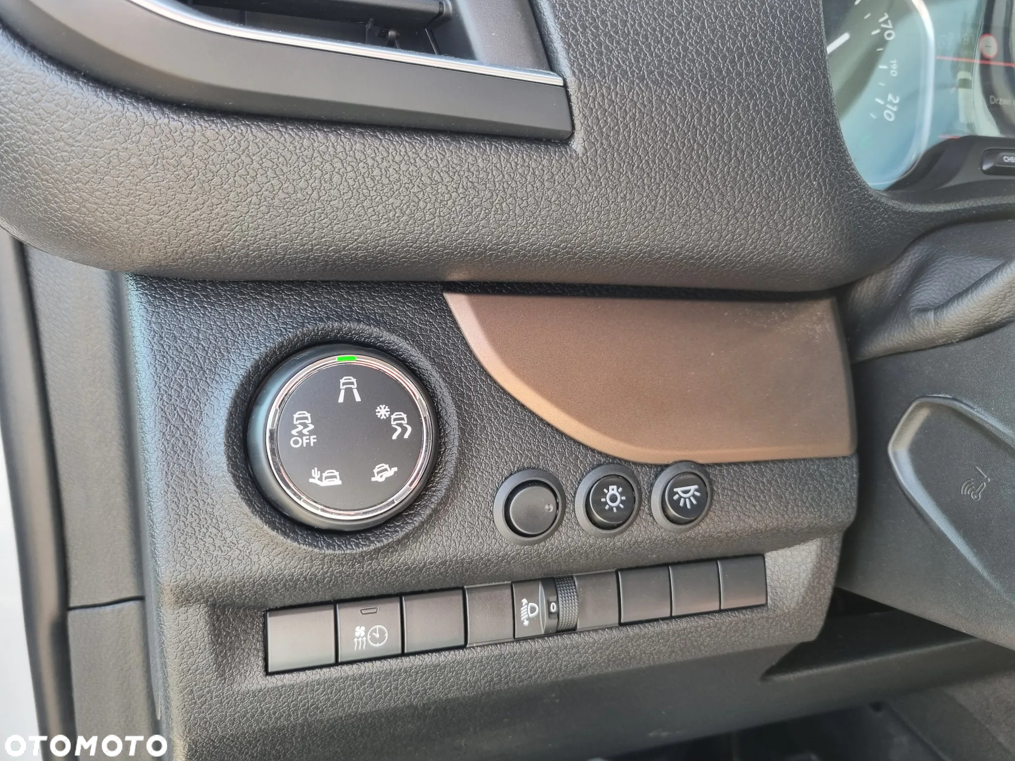 Toyota ProAce 2,0-l-D-4D L2 (7-Si.) Autm Verso Executive - 24