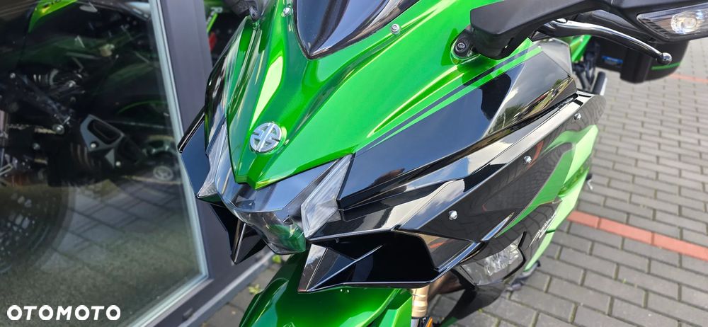 Kawasaki H2 - 32