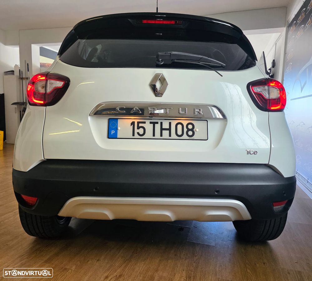 Renault Captur 1.2 TCe Exclusive - 12
