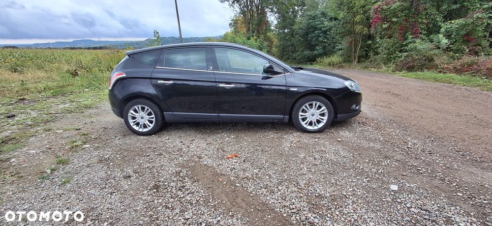 Lancia Delta 1.4 T-Jet 16v Oro - 6