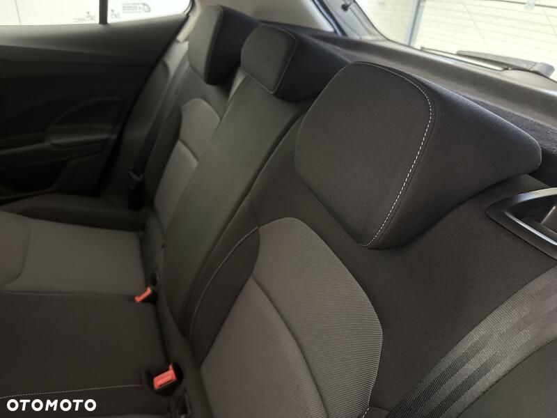 Skoda Fabia 1.0 Ambition - 18