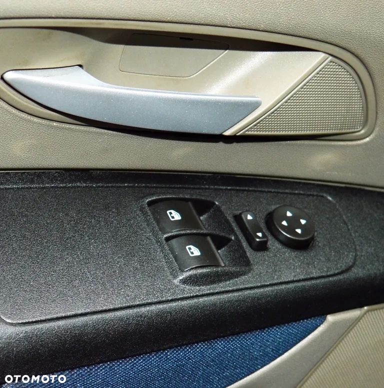 Fiat Grande Punto - 32