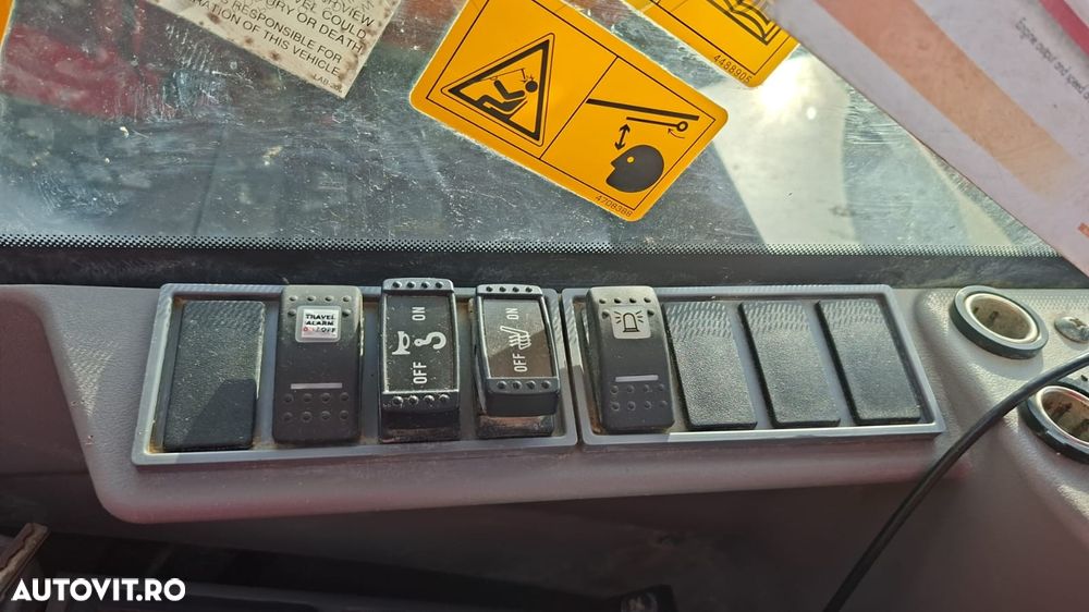 Hitachi ZX85, 2022, 3.339h, CUPLA RAPIDA HIDRAULICA +3 CUPE NOI, senile cauciuc 90%, masa operationala 8,6t, adanc sapare 5m, latime 2,2m, ridica 4,5t, inst picon, LAMA NIVELARE, aer cond, Camera spate, leasing 4 ani, STARE FOARTE BUNA, PROMOTIE 59.900eur+Tv - 18