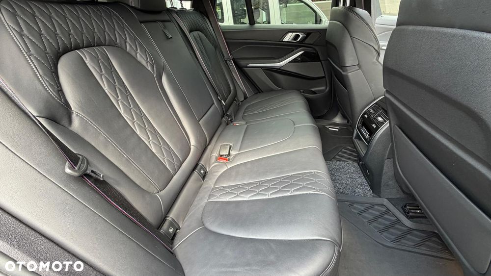 BMW X5 M M60i mHEV sport - 10
