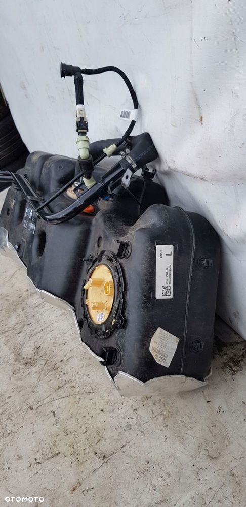 zbiornik pompa paliwa Ford Kuga mk3 2.5 - 4