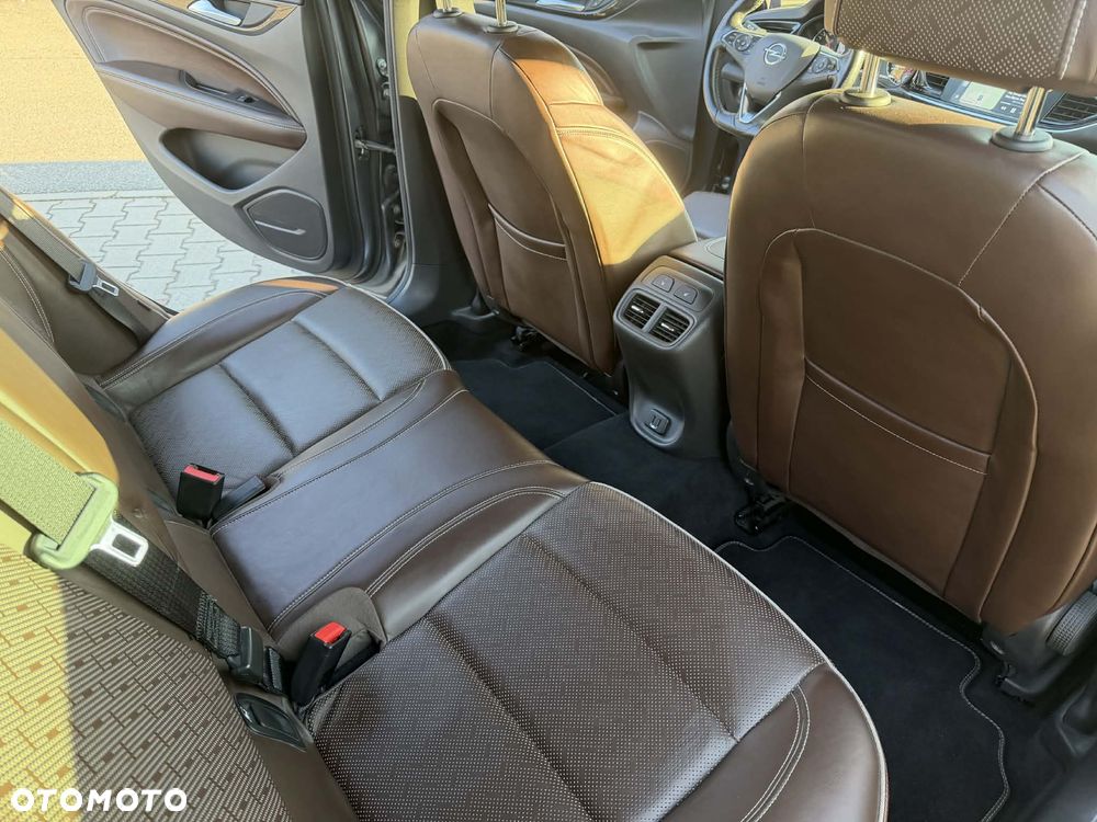 Opel Insignia 2.0 T 4x4 Exclusive S&S - 14