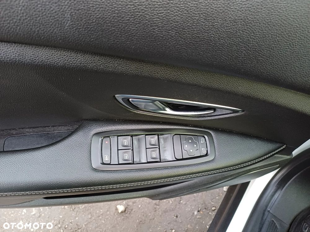 Renault Scenic ENERGY dCi 110 EDC LIMITED - 16