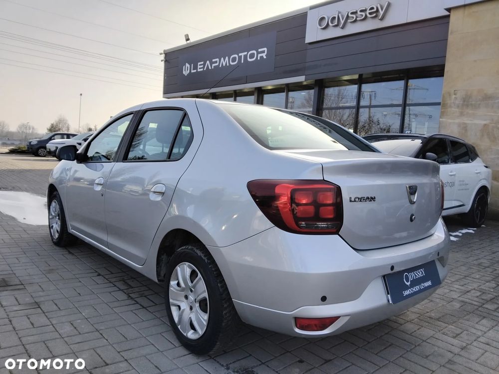Dacia Logan - 4