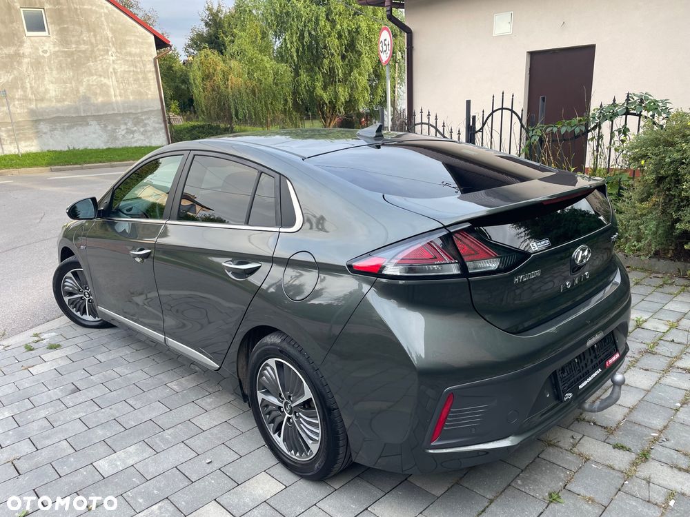 Hyundai IONIQ plug-in hybrid Premium - 2