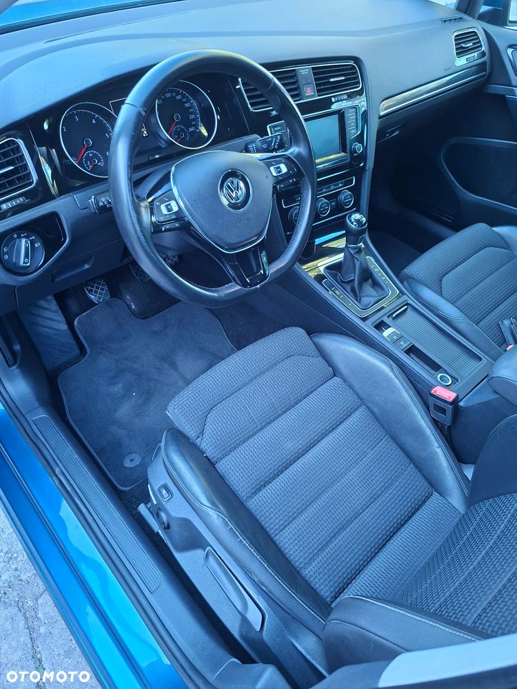 Volkswagen Golf 2.0 BlueTDI Comfortline - 3