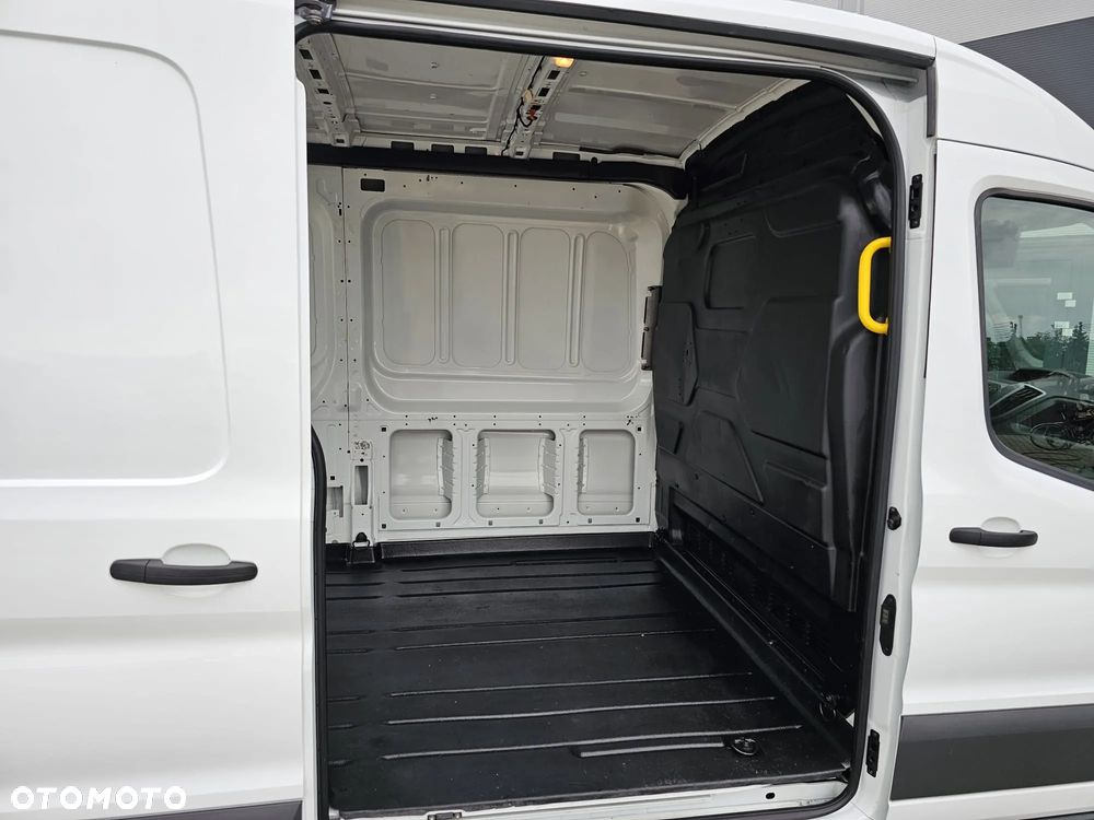 Ford Transit - 6