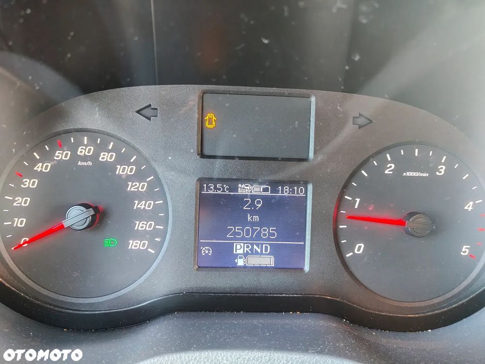 Mercedes-Benz SPRINTER - 14