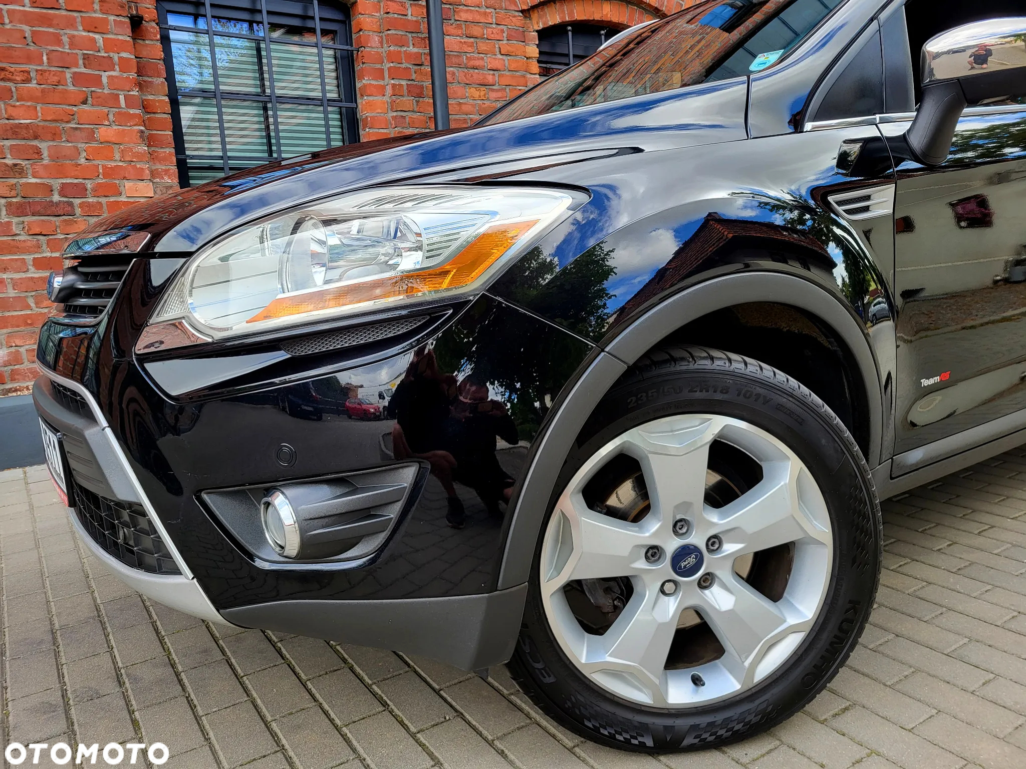 Ford Kuga 2.0 TDCi 4x4 Titanium - 13