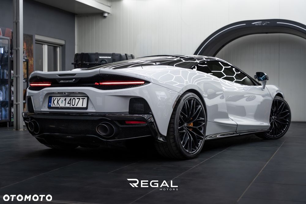 McLaren GT Standard - 7