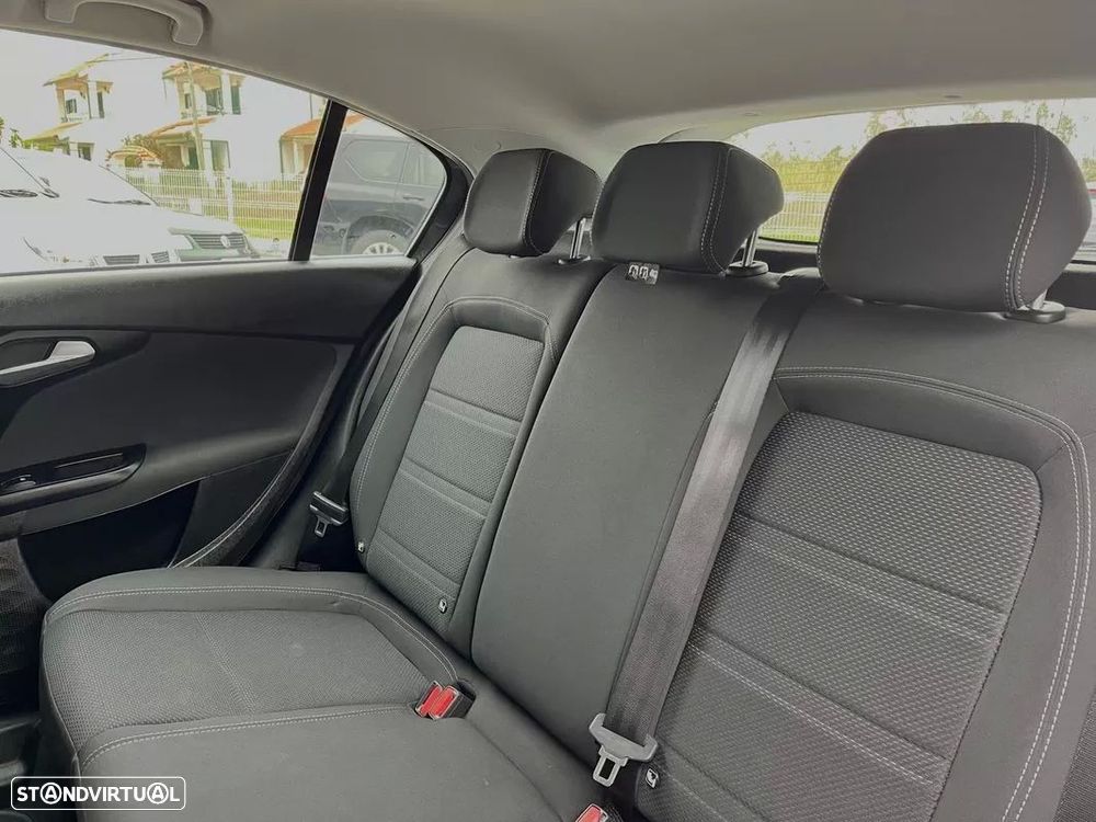 Fiat Tipo 1.3 MultiJet Life - 28