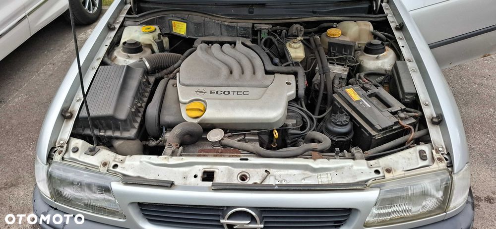Opel Astra - 1