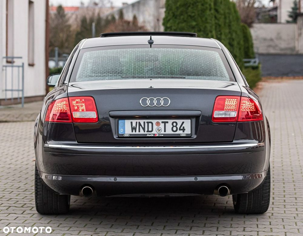 Audi A8 4.2 FSI Quattro - 16