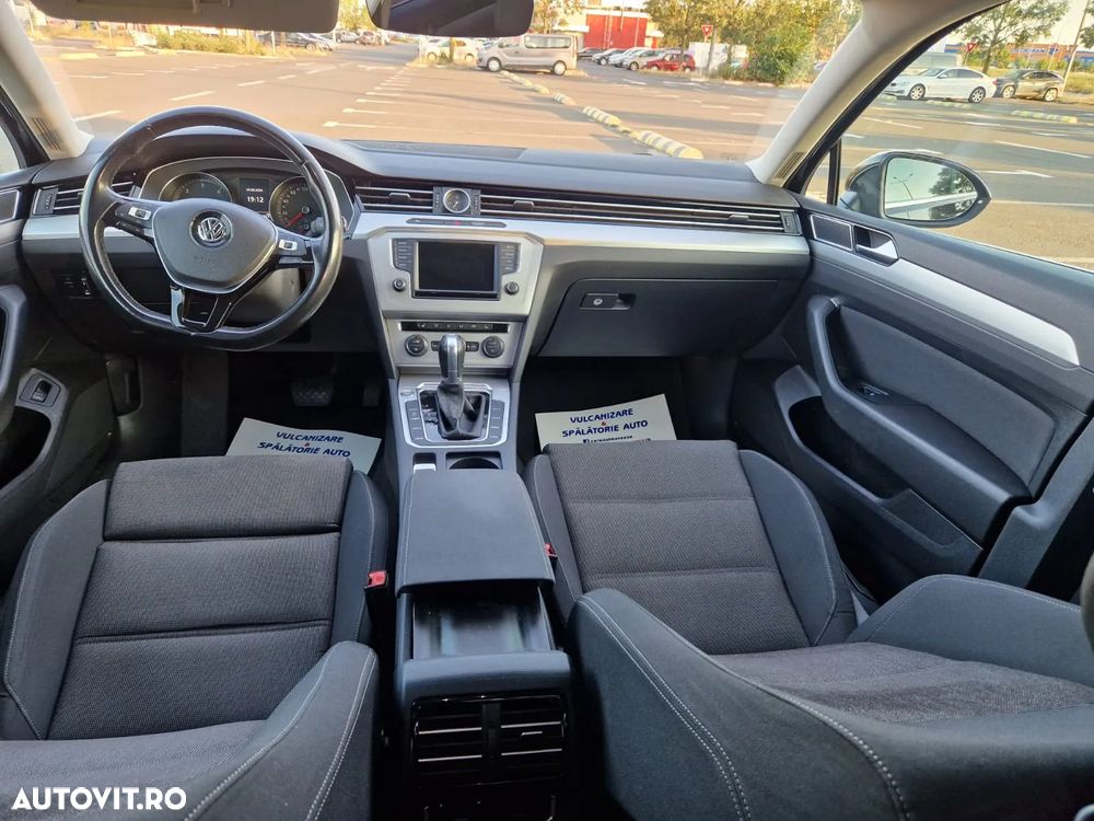 Volkswagen Passat - 10