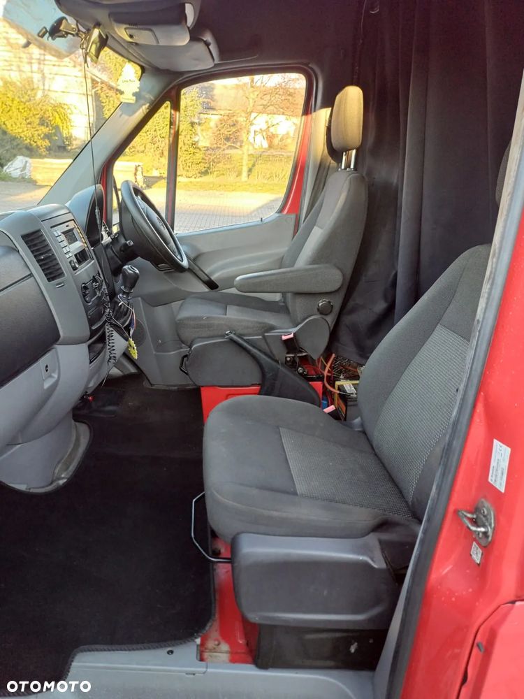Mercedes-Benz Sprinter LWB - 5
