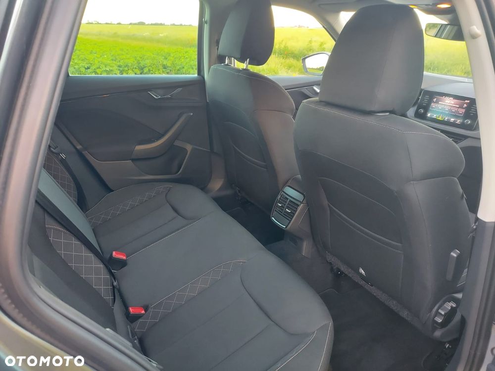 Skoda Kamiq 1.0 TSI Selection DSG - 13