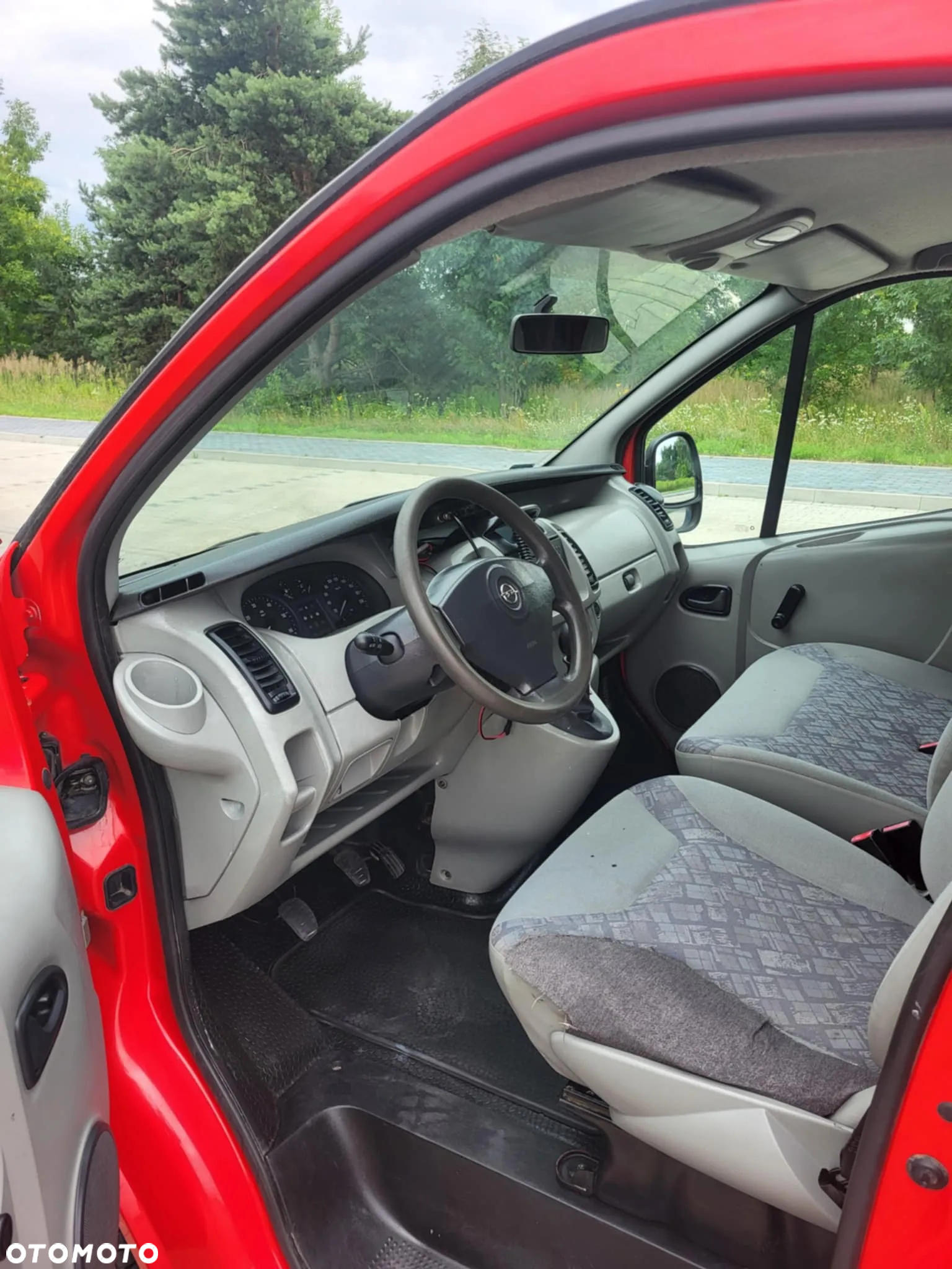 Opel Vivaro - 12