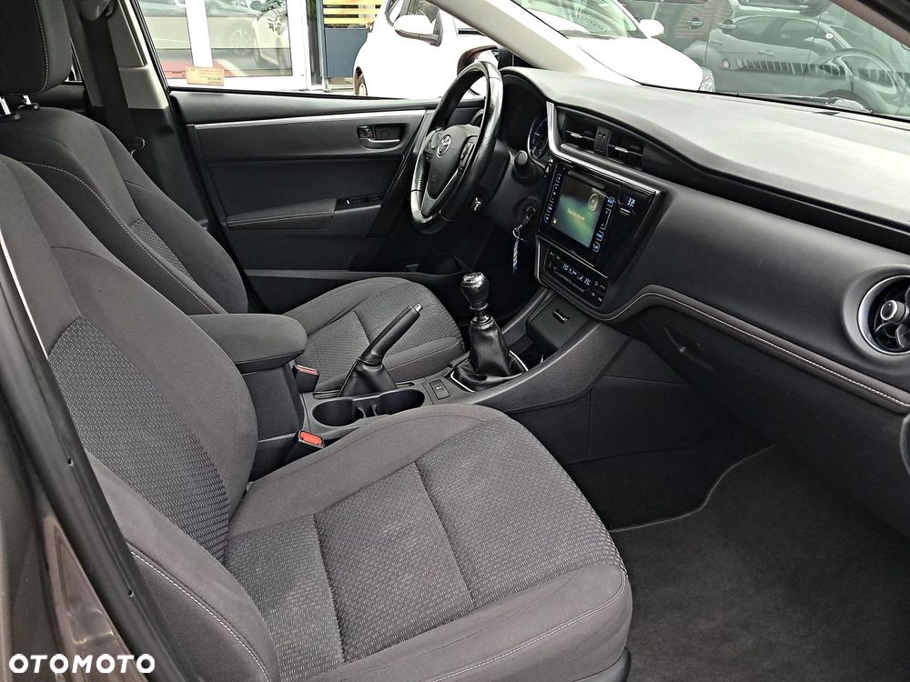 Toyota Corolla 1.6 Premium EU6 - 10