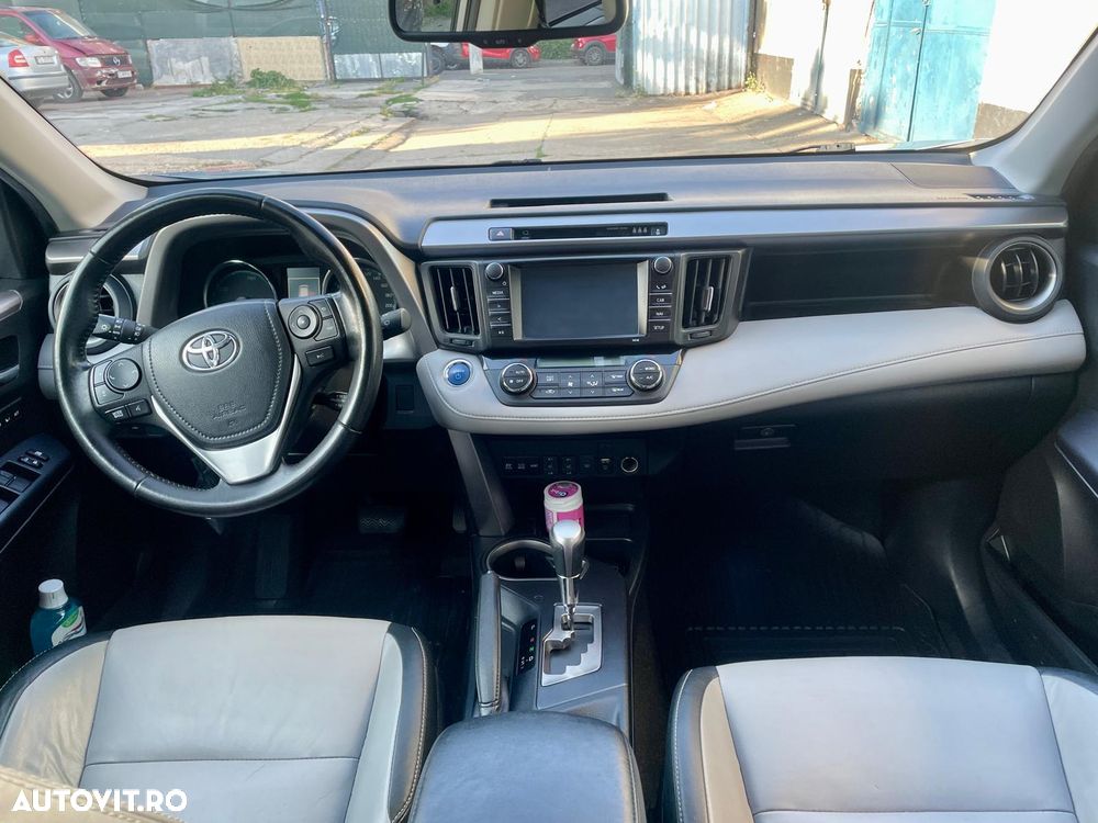 Toyota RAV4 2.5 VVT-i 4x4 Luxury - 7
