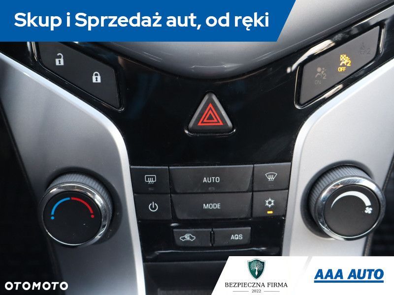 Chevrolet Cruze - 14