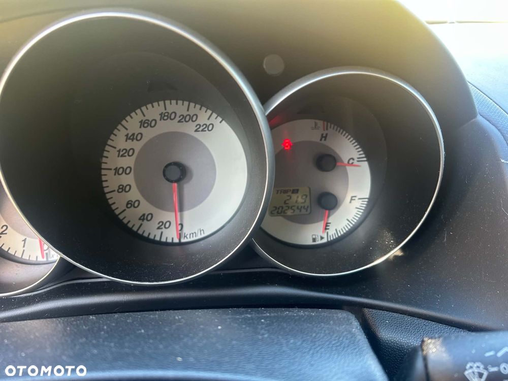 Mazda 3 - 7