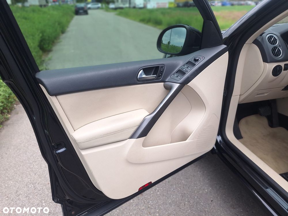 Volkswagen Tiguan 2.0 TDI 4Mot Sport DSG - 16