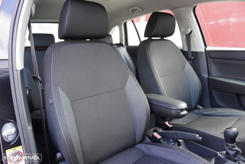 Skoda Rapid Spaceback 1.6 TDi Elegance - 15