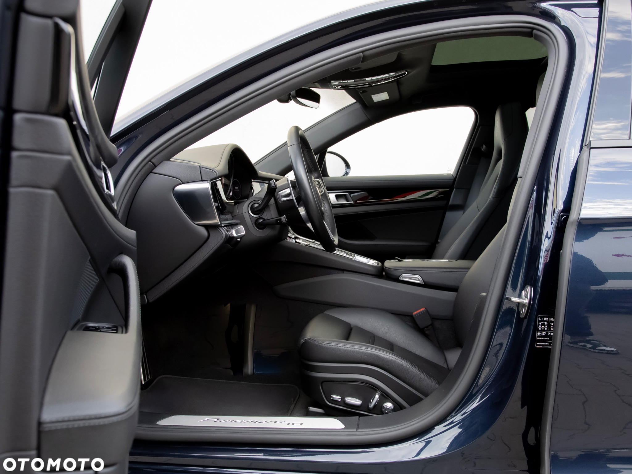 Porsche Panamera 4 10 Years Edition - 30