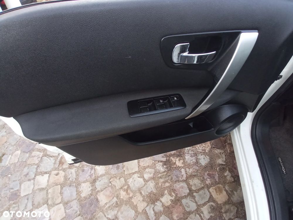 Nissan Qashqai 1.6 I-Way - 32