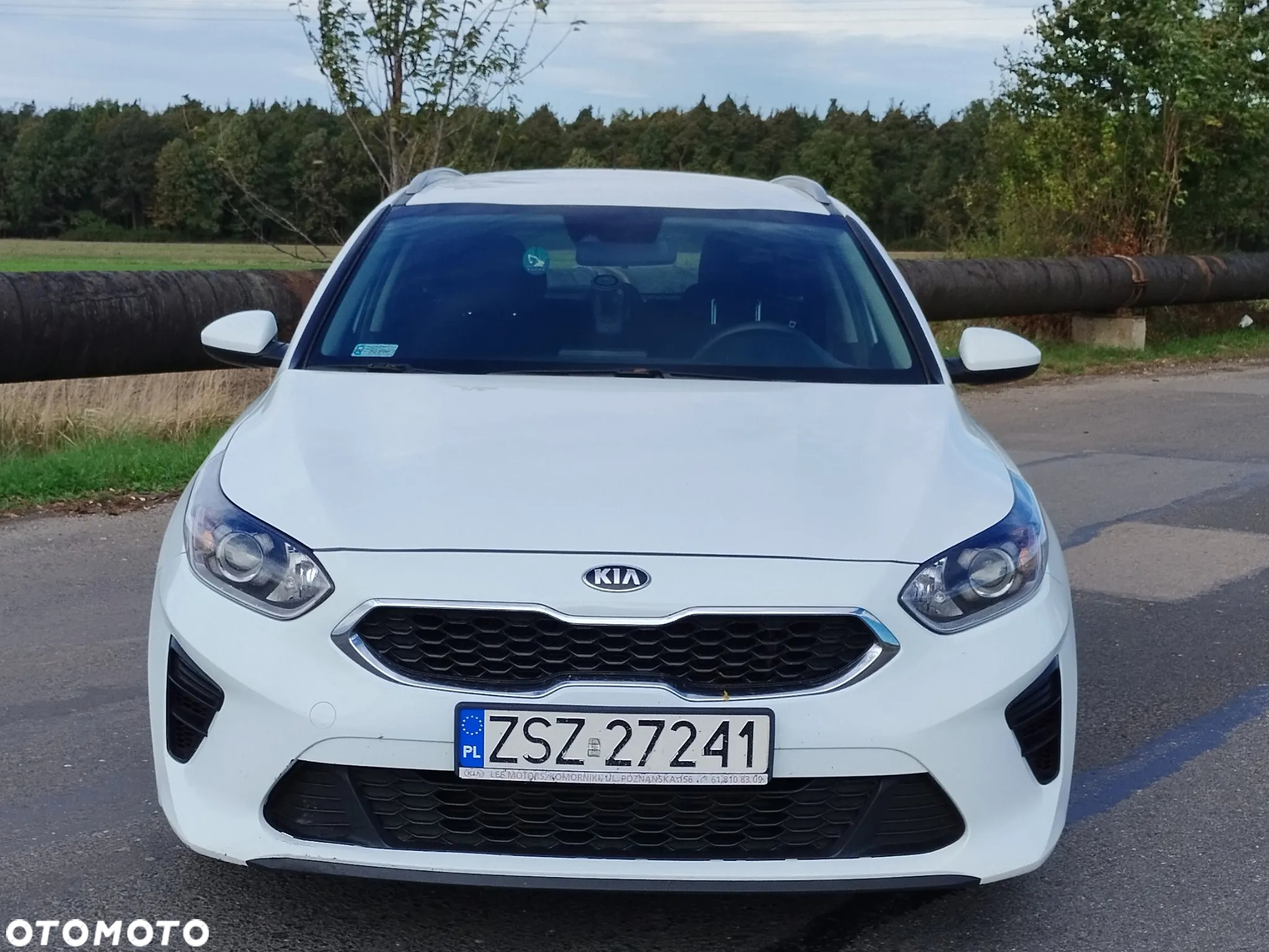 Kia Ceed - 10