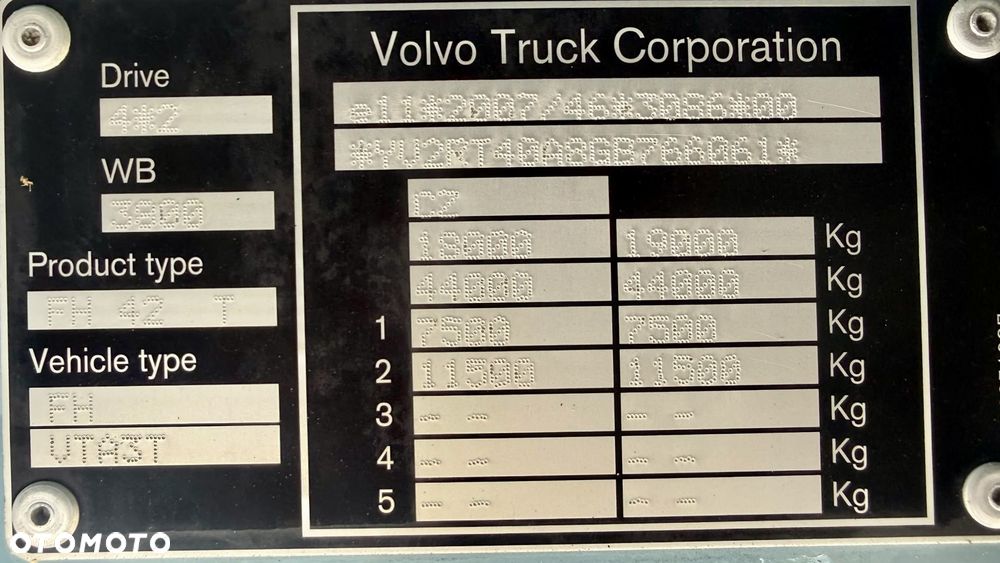 Volvo FH4 500 GLOB XXL I-SHIFT SPOJLERY KLIMA WEBASTO NAVI XENON LED LODÓWKA 2xALUTANK LOW DECK MEGA EURO 6 2016 ŁADNY - 12