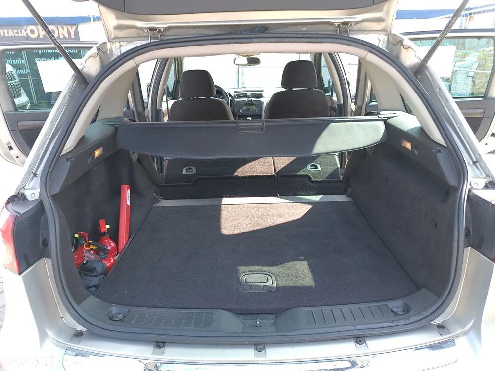Fiat Croma 1.9 JTD Emotion - 15