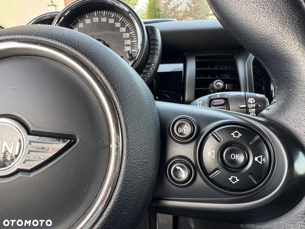 MINI Cooper Classic Trim - 14