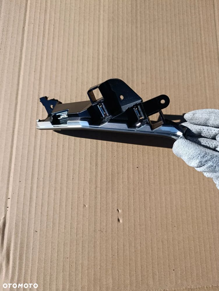 VW TOUAREG III 3 CR7 LISTWA KONSOLI DEKOR DECOR 761857054C - 5
