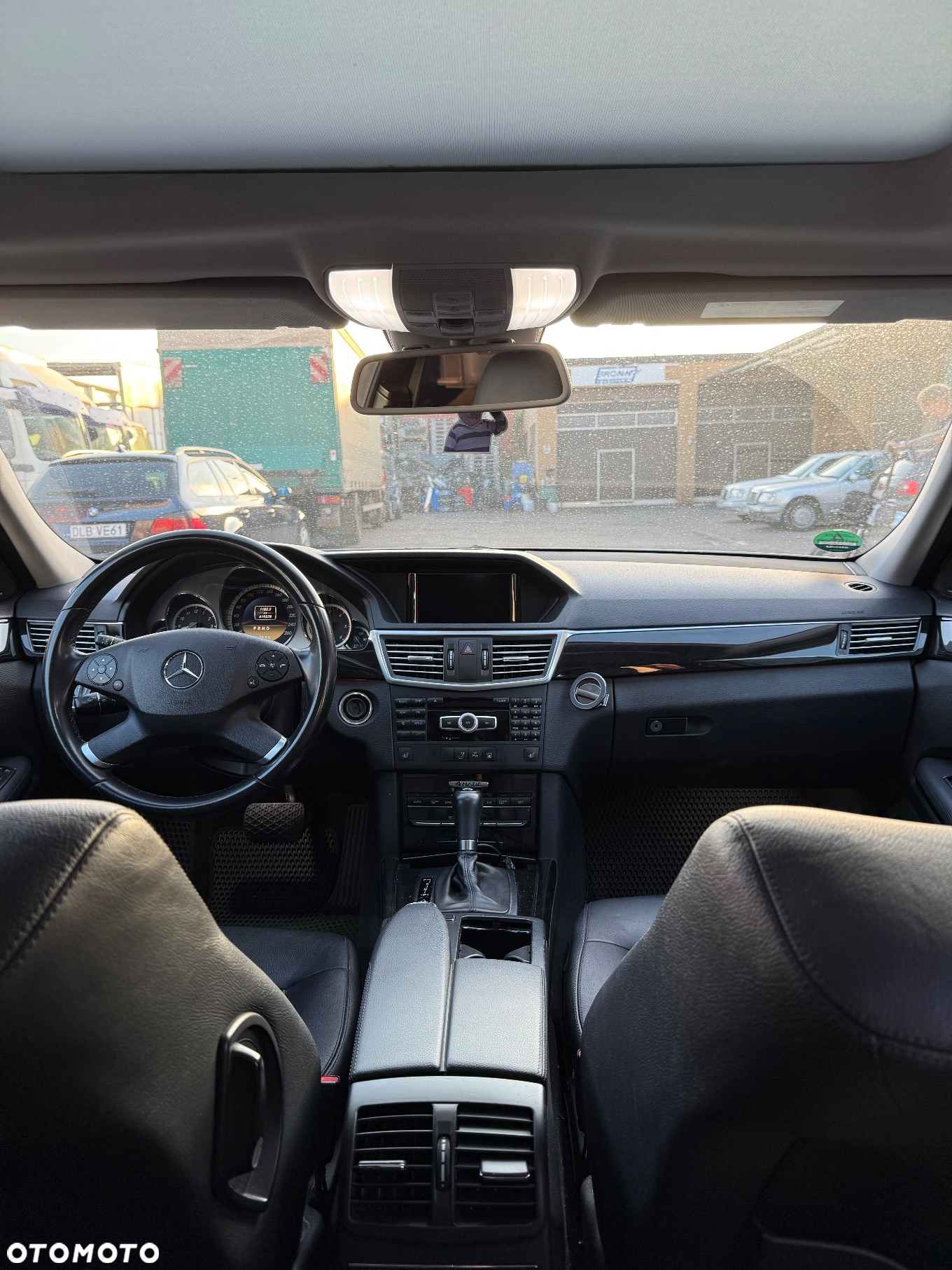Mercedes-Benz Klasa E 250 CDI 4-Matic BlueEff Avantgarde - 11