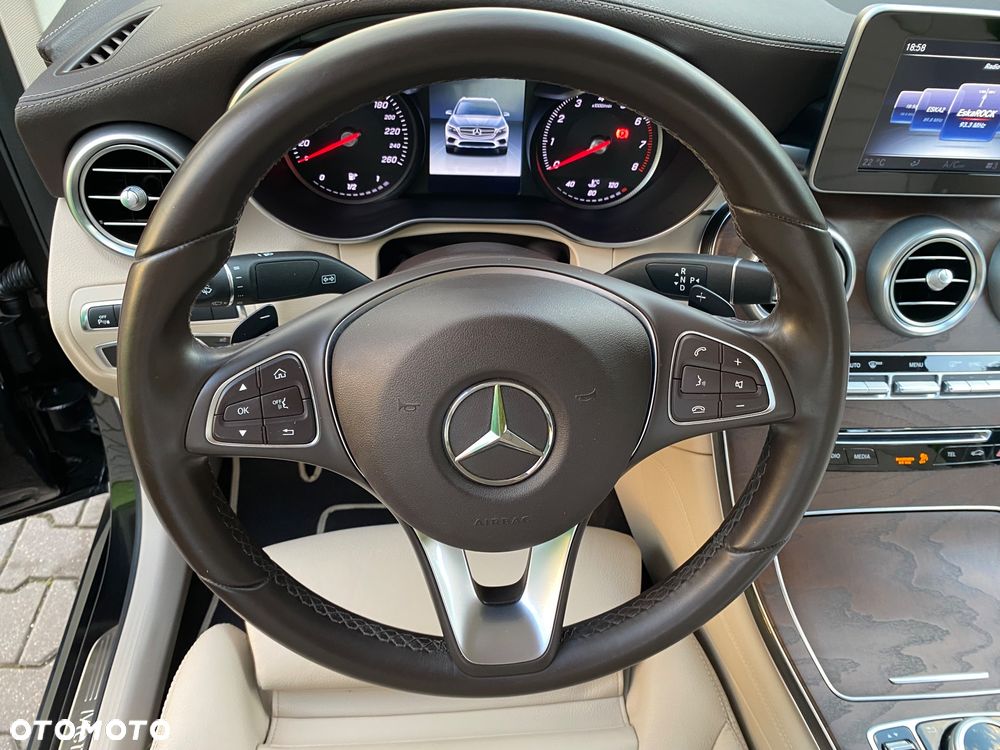 Mercedes-Benz GLC - 23