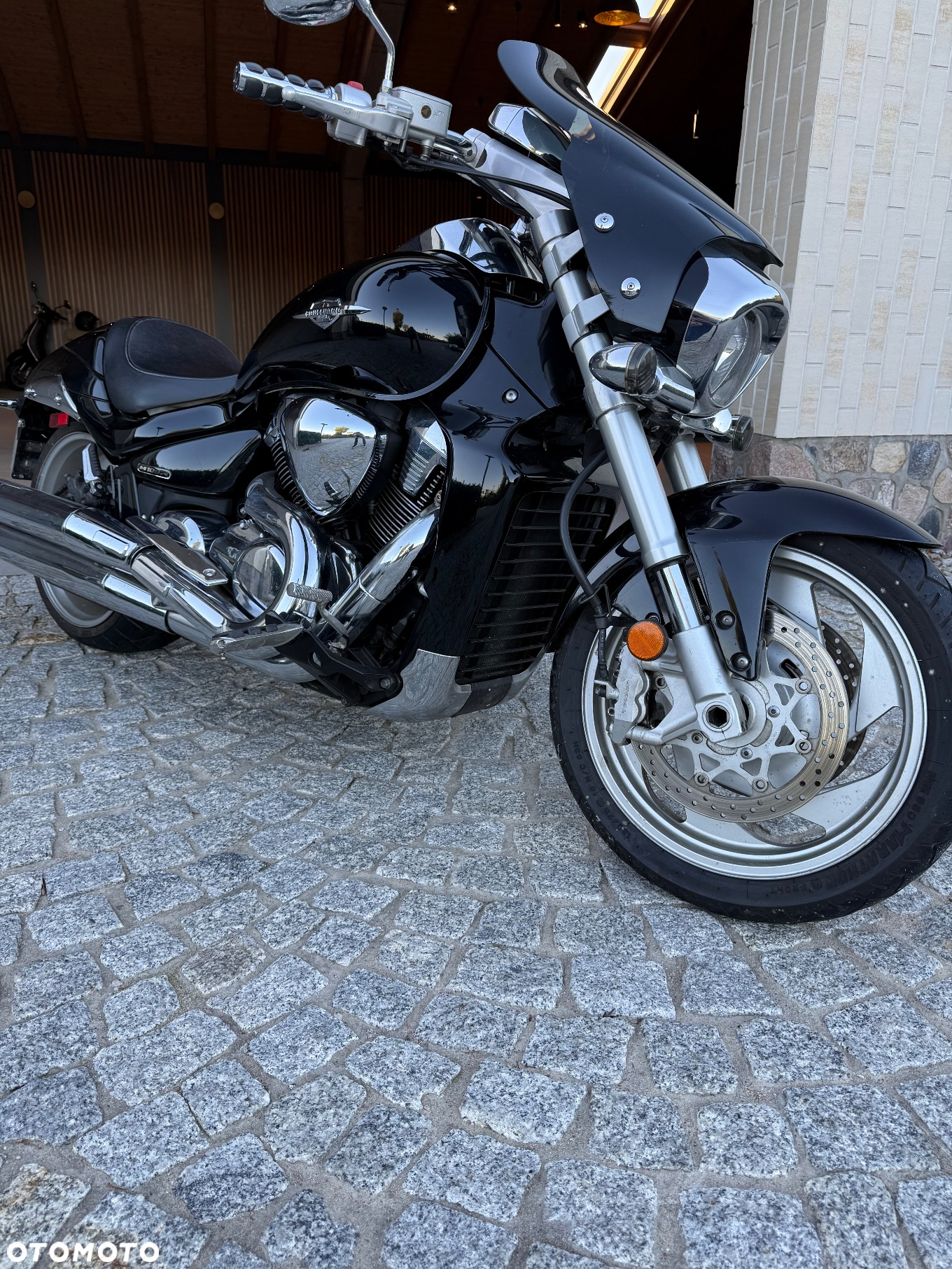 Suzuki Boulevard - 8