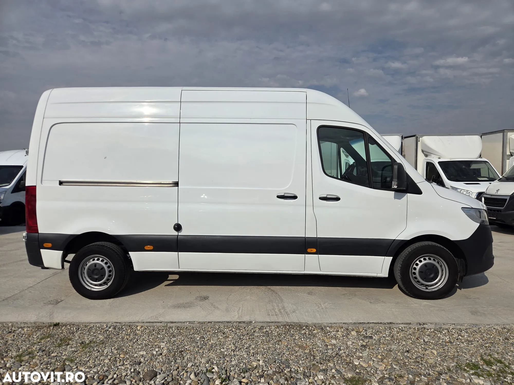 Mercedes-Benz New Sprinter L3H2 - 10