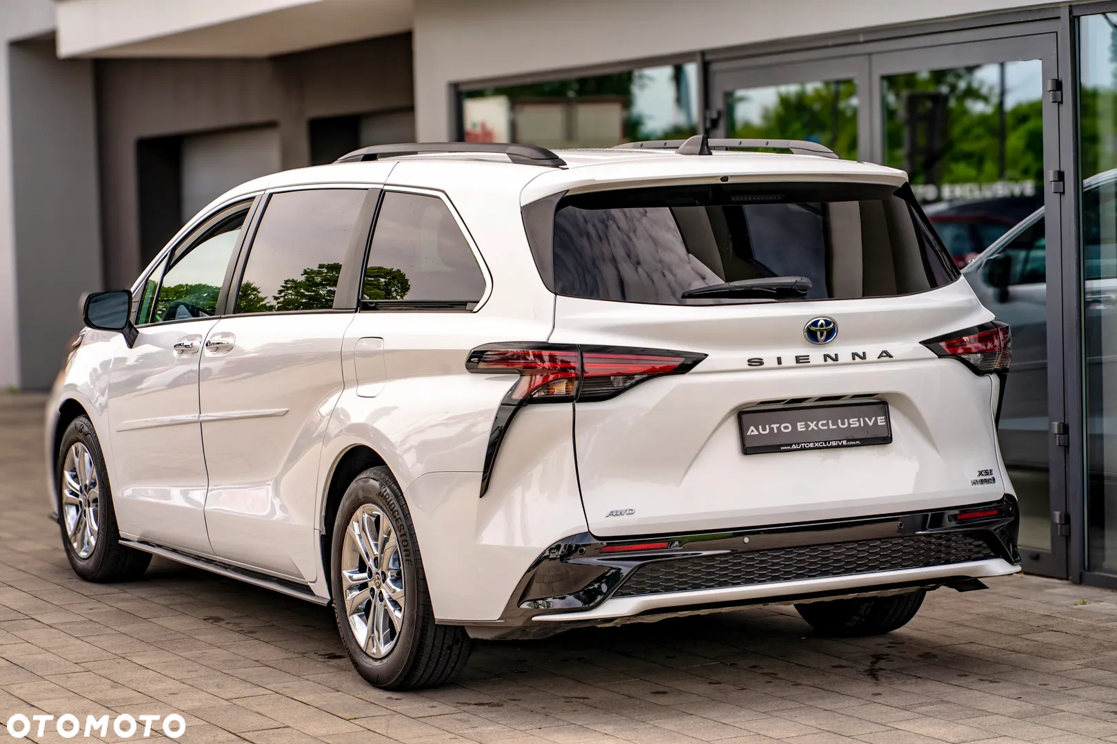 Toyota Sienna - 19