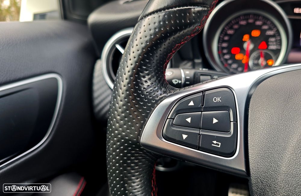 Mercedes-Benz A 180 d AMG Line - 22