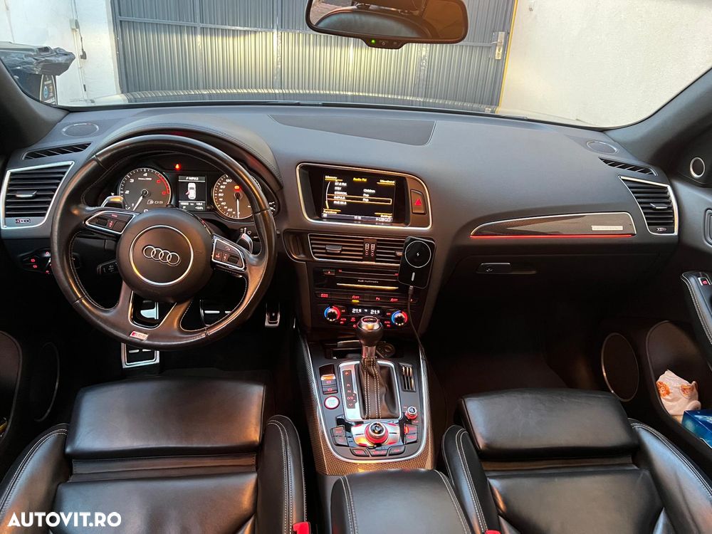Audi SQ5 - 5